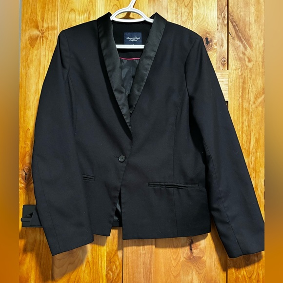 American Eagle Outfitters Black Blazer NWOT - Picture 2 of 6